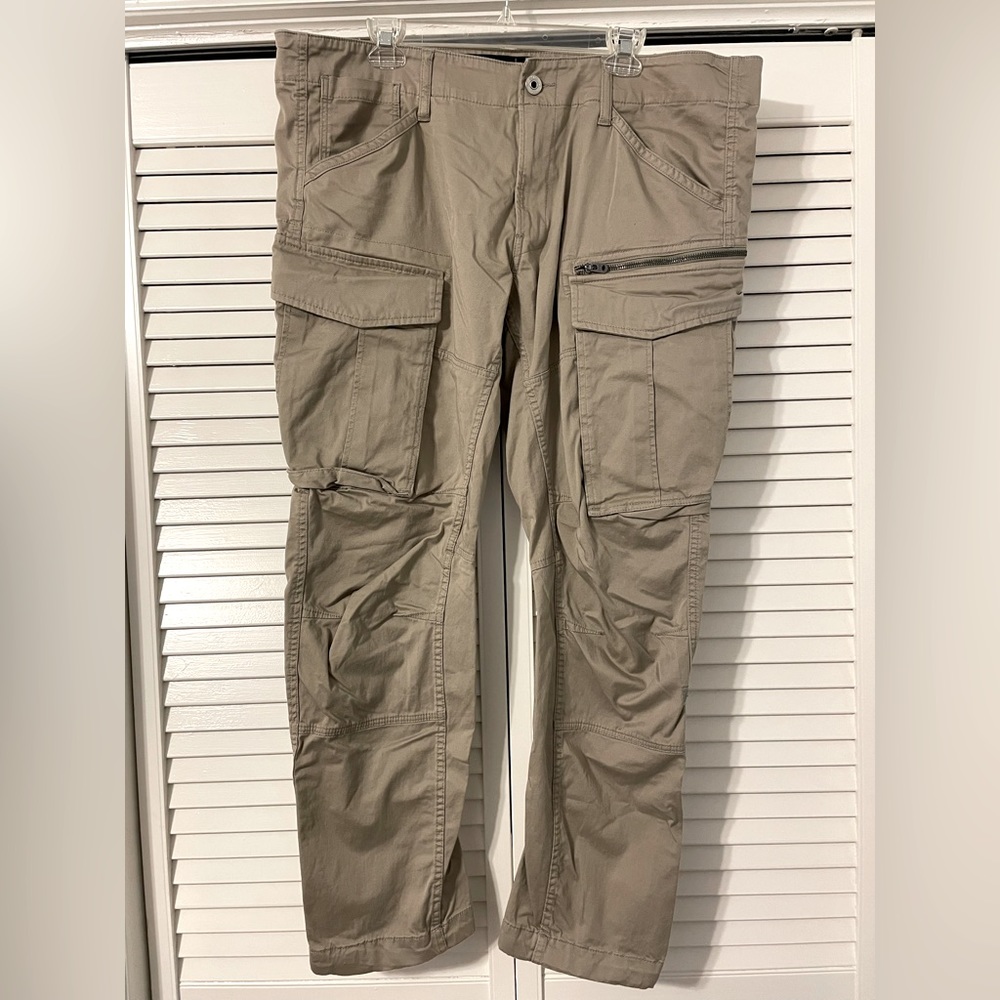 Men’s Cargo Pants.